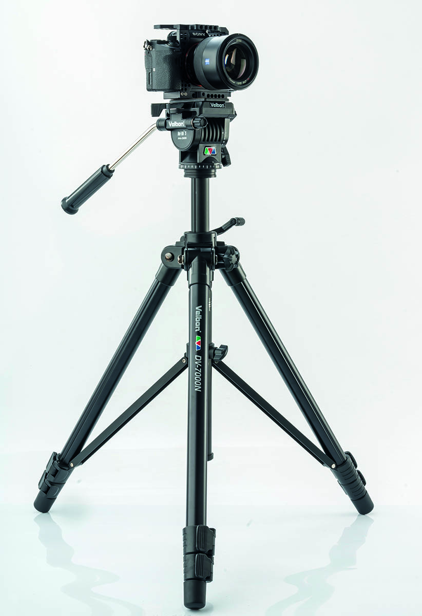 Group test: Middleweight Tripods - Pro Moviemaker